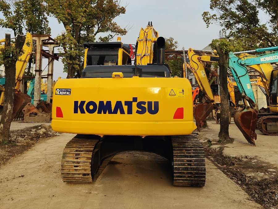 Япония Подержанный экскаватор Komatsu для продажи Подержанный PC200-8 Jindongyu Machinery
