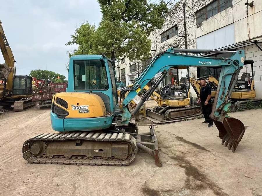 Японская Экскаватор Кубота в продаже Подержанная машина KXX155-3