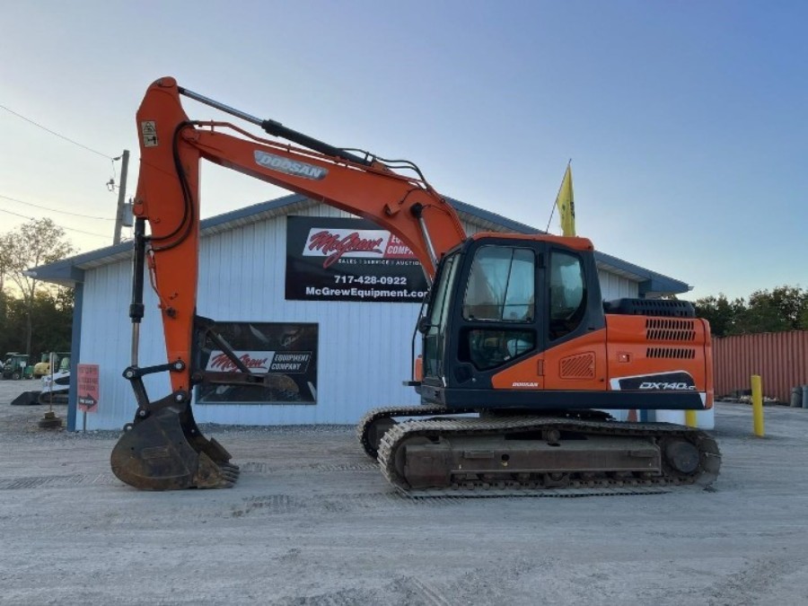Корейская Эксплуатационная экскаватор Doosan для продажи Вторая рука DX140LC Jindongyu Machinery